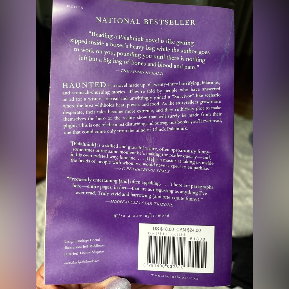 Haunted A Novel by Chuck Palahniuk - Picture 2 of 2